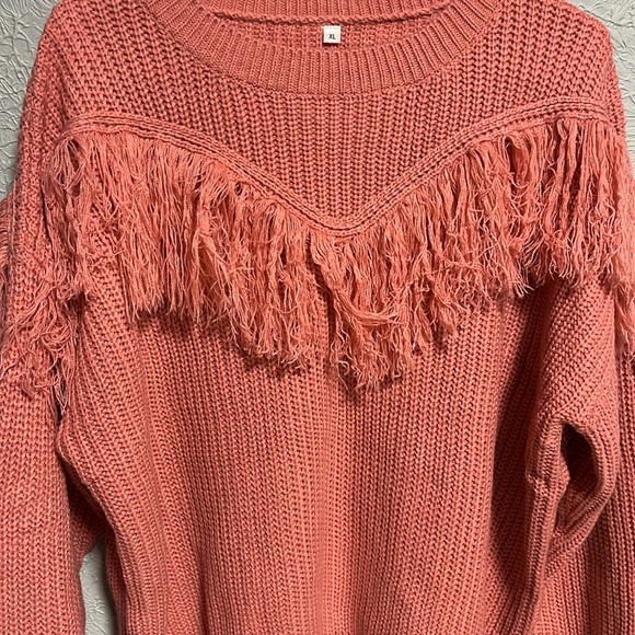 Knit Fringe Sweater Oversized XL - Picture 3 of 7